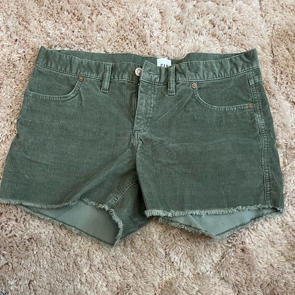 Gap corduroy shorts size 10